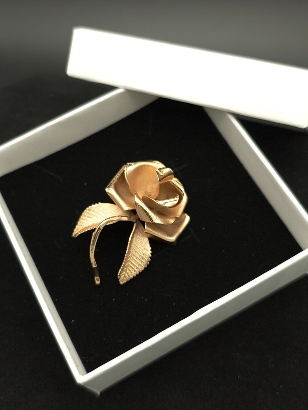 Vintage Cerrito Gold Tone Rose Brooch